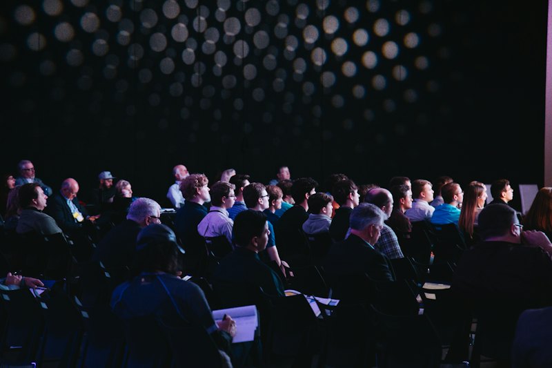 Publikum bei einer Konferenz